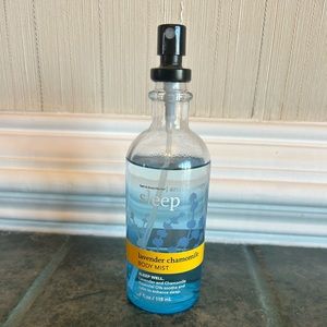 BATH AND BODY WORKS AROMATHERAPY SLEEP LAVENDER CHAMOMILE BODY MIST 4oz75% full